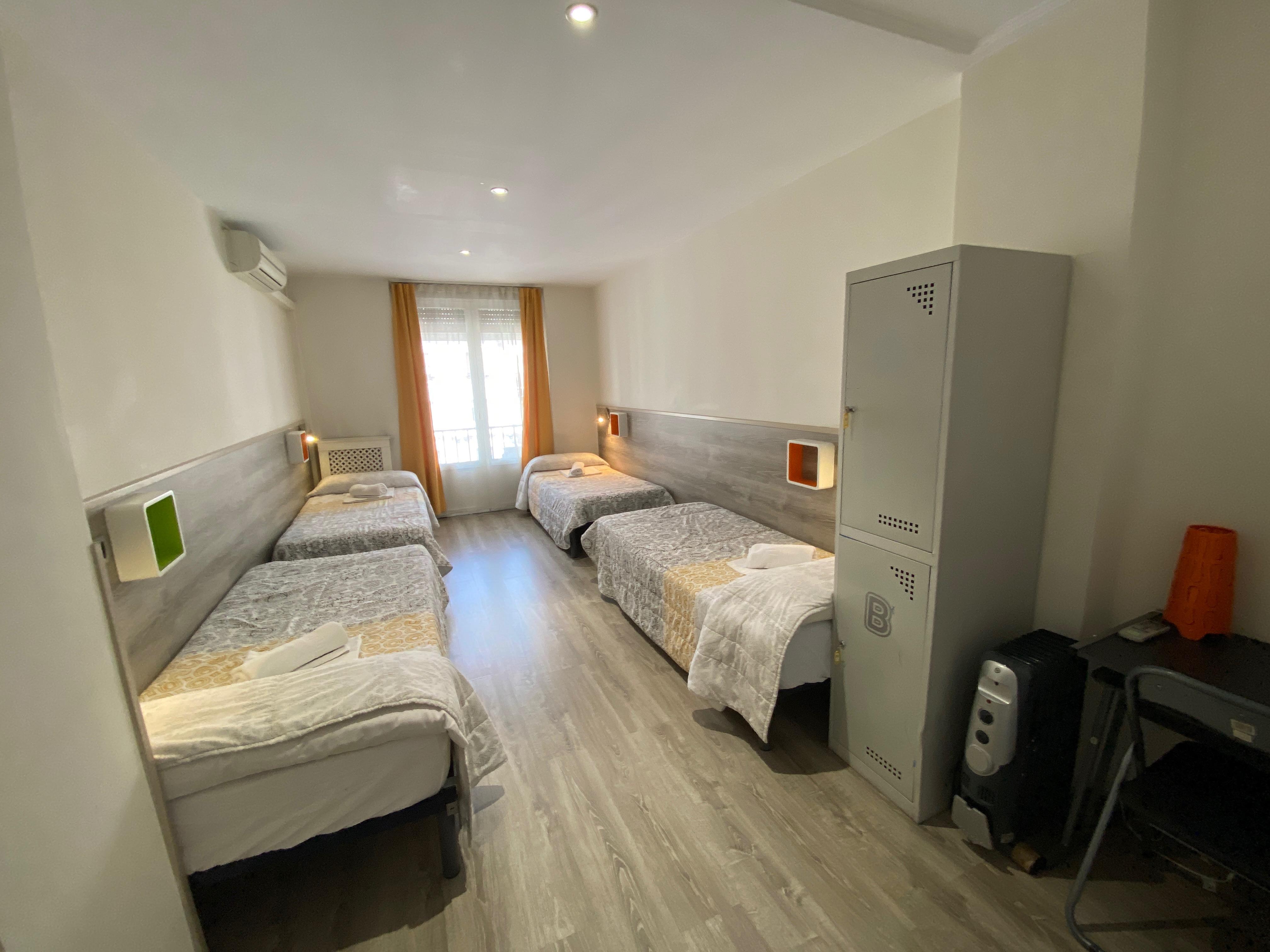 Muchomadrid Hostel Luaran gambar