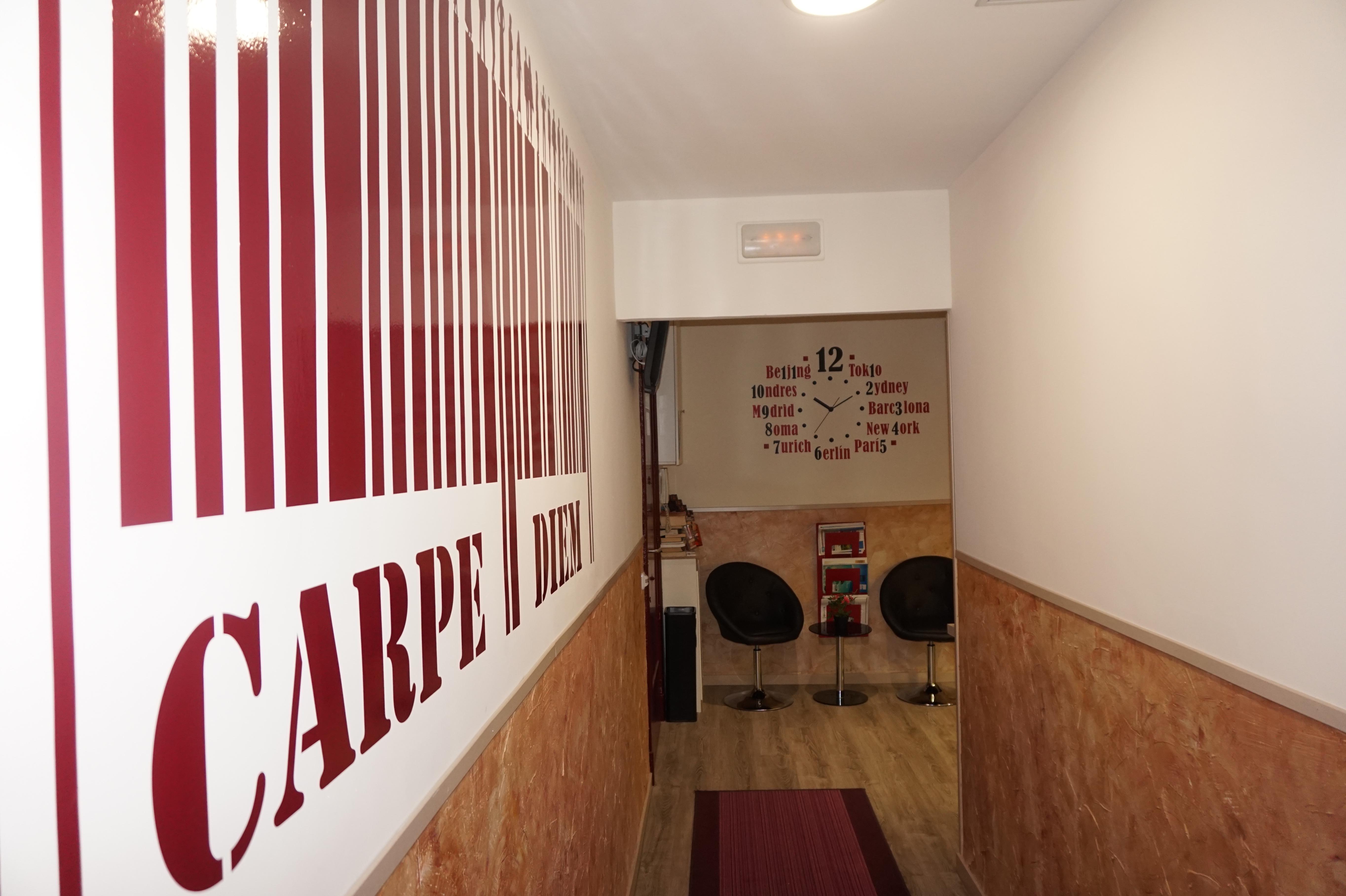 Muchomadrid Hostel Luaran gambar
