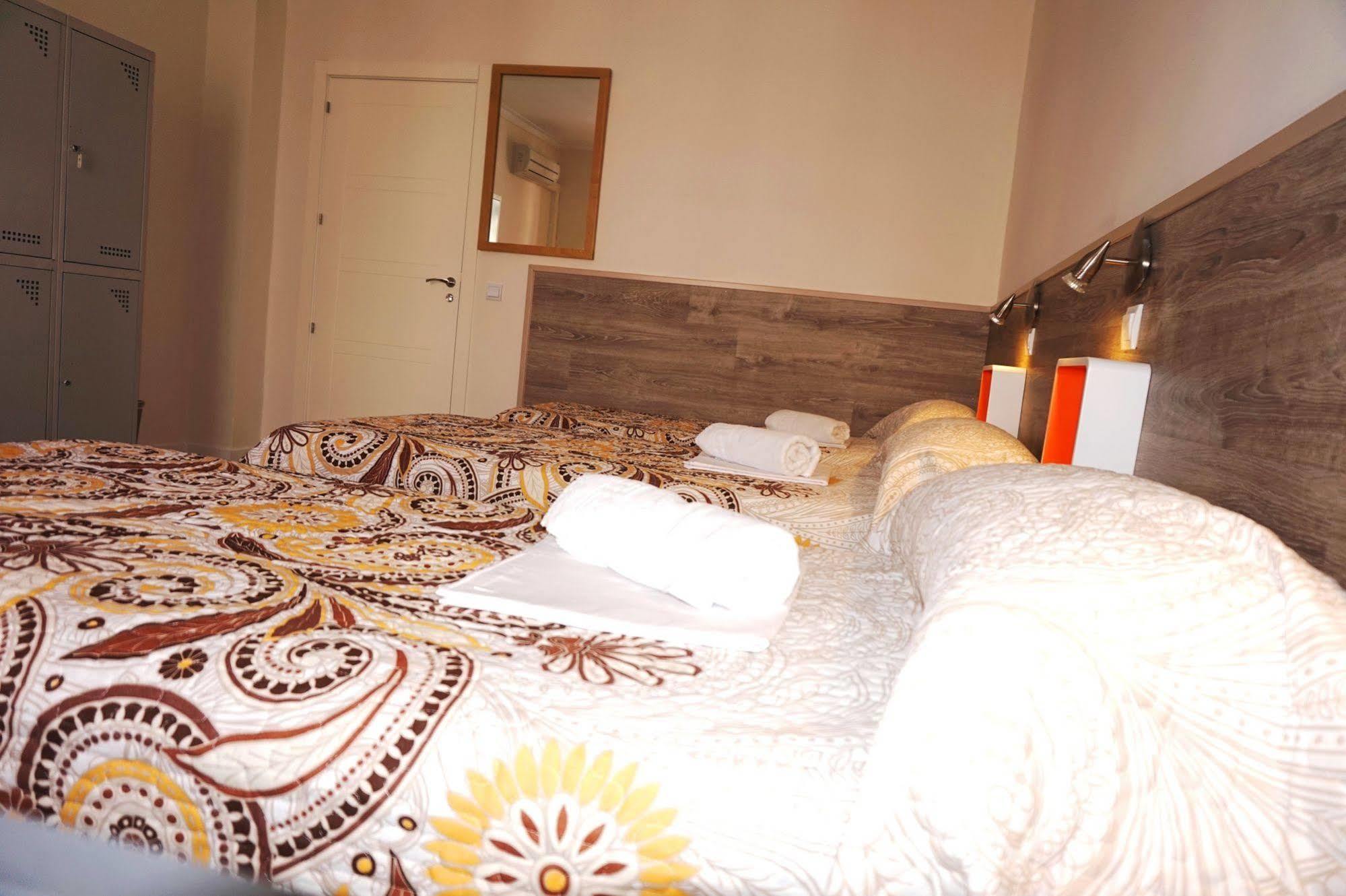 Muchomadrid Hostel Luaran gambar